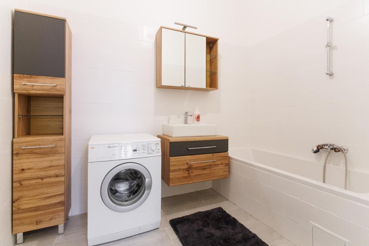 Central, Modern, Big Apartment ウィーン エクステリア 写真